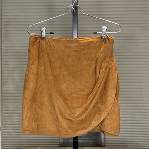 Abercrombie Vegan Suede 15w17L